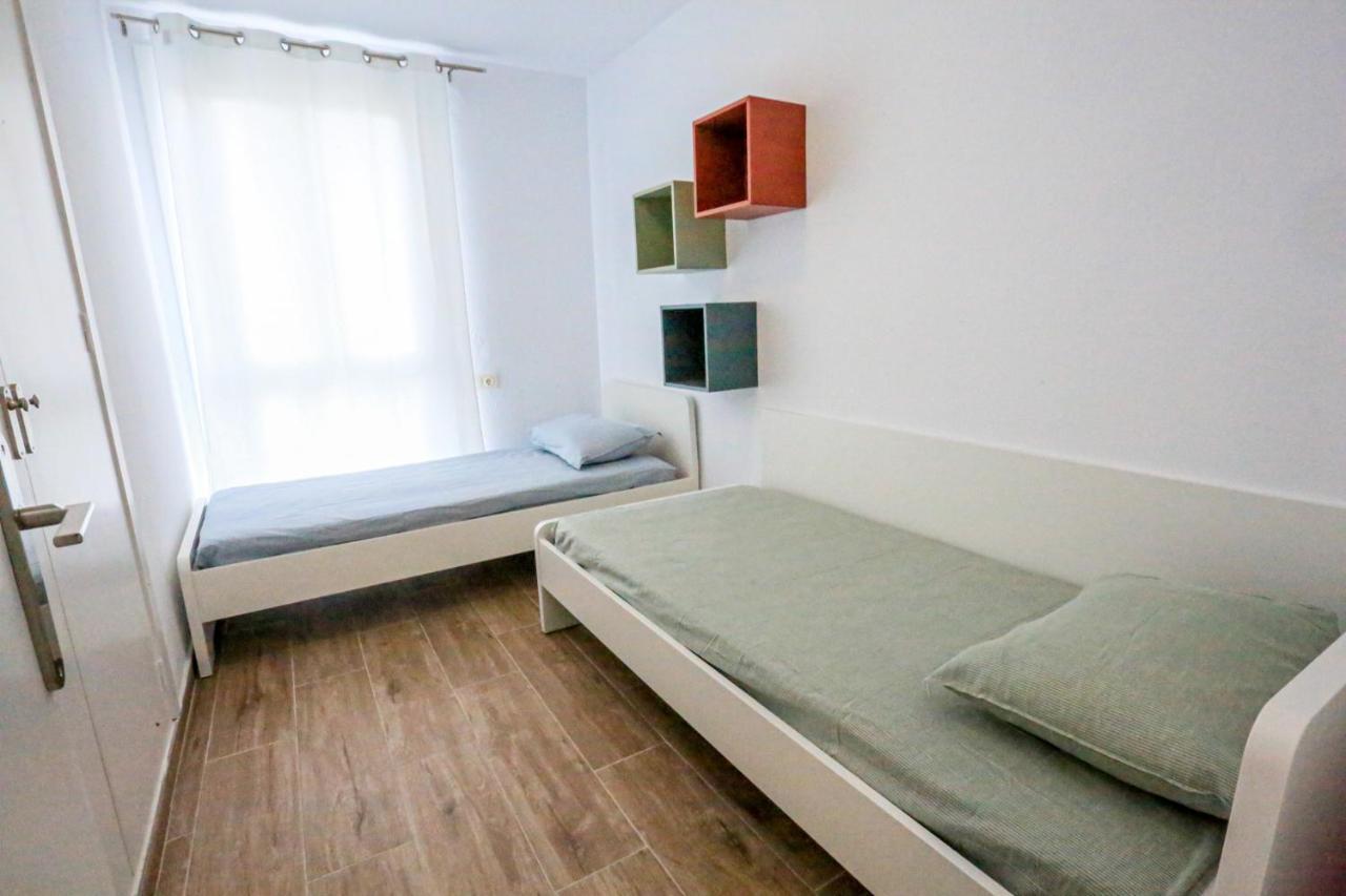 Rosa Dels Vents Only Families Apartment Cambrils Exterior photo
