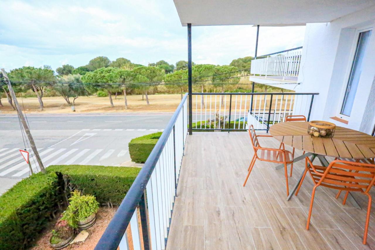 Rosa Dels Vents Only Families Apartment Cambrils Exterior photo